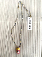 Cargar imagen en el visor de la galería, COLLAR LARGO TESTA DI MORO morado